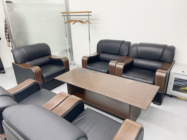 c397e3a9363972a096cfd2a30b3db5a5_1776068